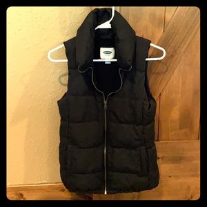 Old Navy Women’s Black Puffer Vest Extra Small